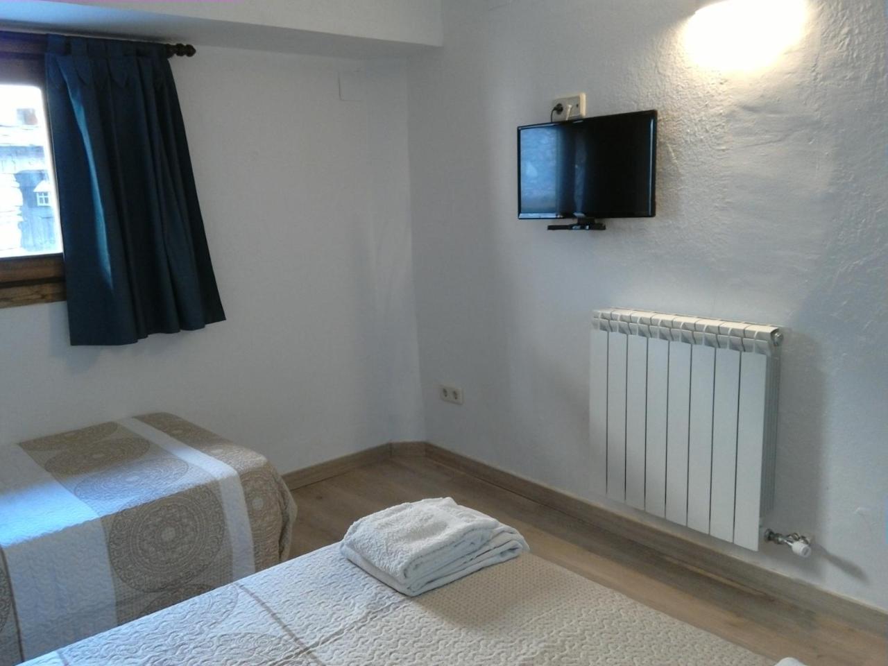 Pensio I Apartaments La Bordeta Тауль Экстерьер фото